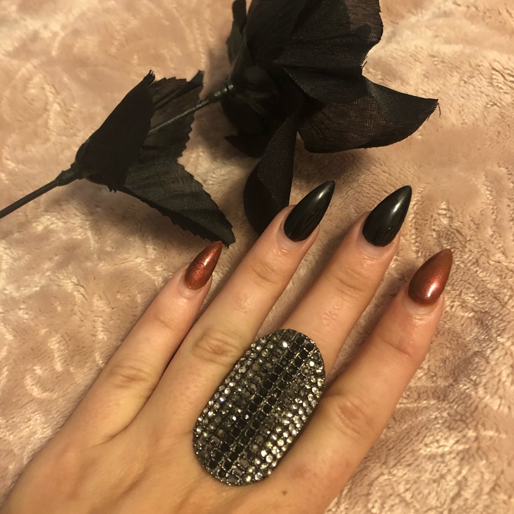 Stunning Statement Ring - image 1